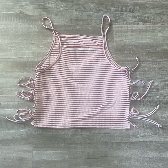 Summer Tank Top - Picture 2 of 4